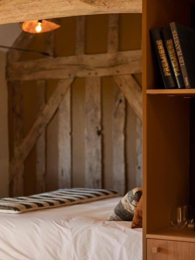 Hotel La Planque En Perche Bellou-le-Trichard Esterno foto