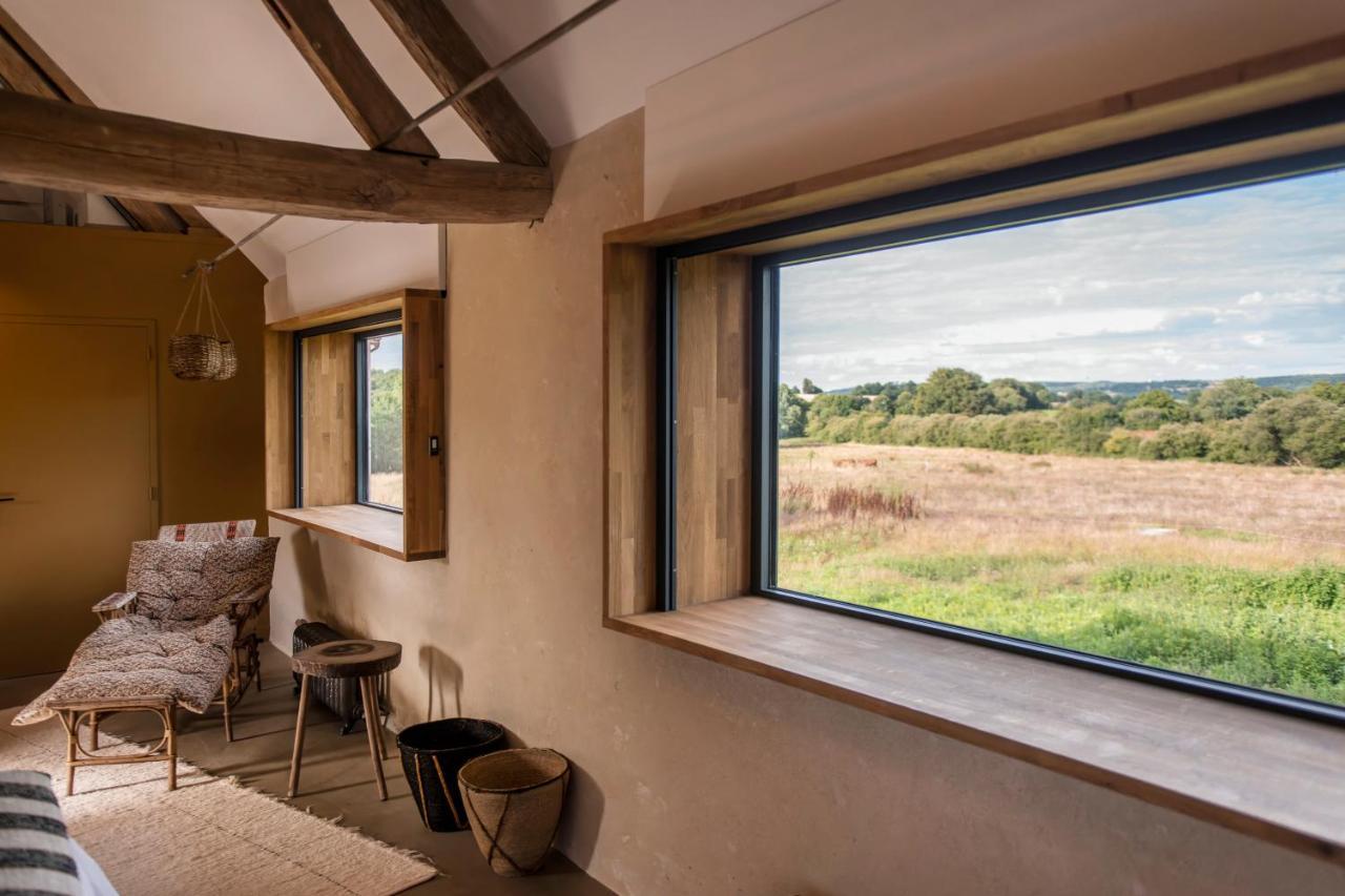 Hotel La Planque En Perche Bellou-le-Trichard Esterno foto